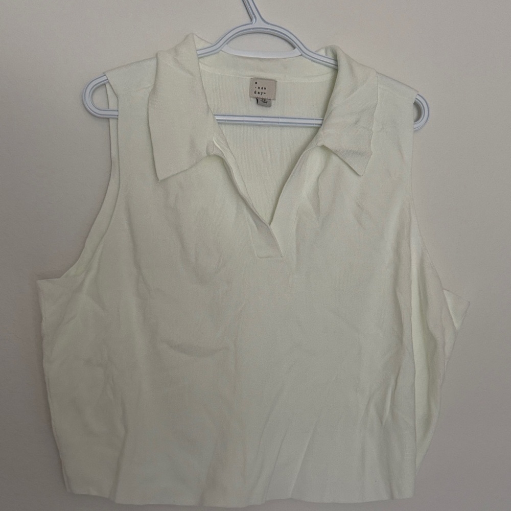 a new day Women's Light Cream Vest Sleeveless Blouse Sz 1X